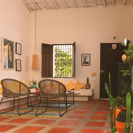Casa Amberes Bed & Breakfast Honda  Exterior photo